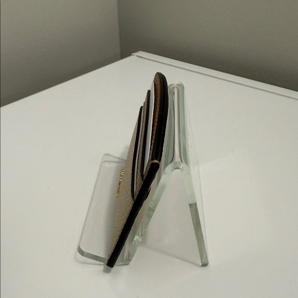 🎀 Coach Curve Card Case - Picture 2 of 7